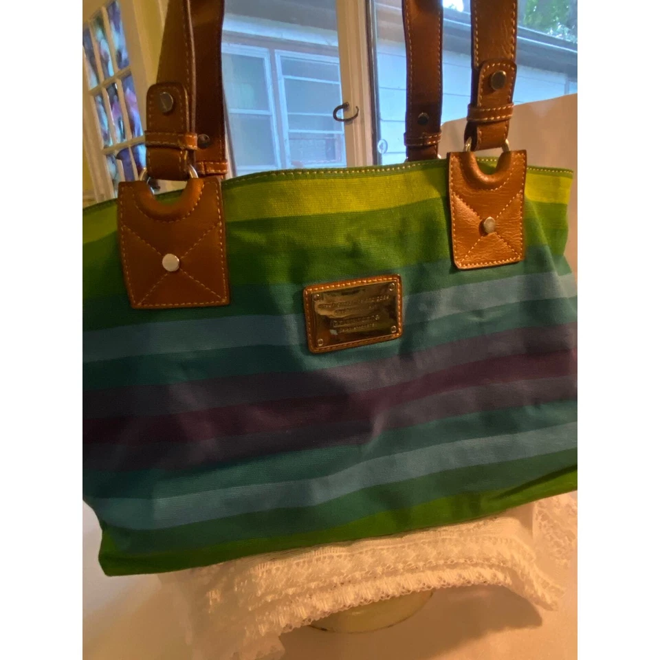 Liz Claiborne Medium Tote Bag Purse in Blue & Green stripes. Pouch incl'd. NWT - Image 4 of 4