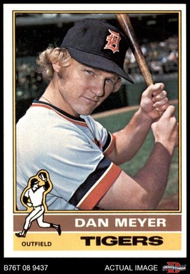 1976 Topps #242 Dan Meyer Tigers 7 - NM