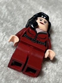 LEGO Talia Al Ghul Minifigure Super Heroes Batman 2016 Set 76056 DC Authentic