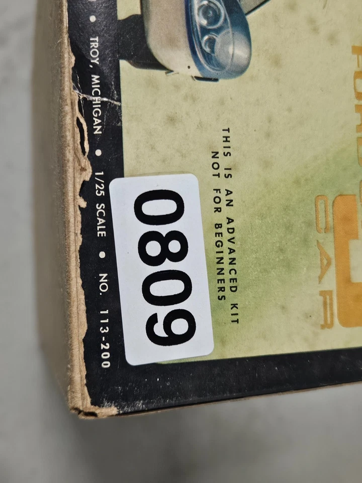 Vintage IMC Ford GTP J Car Sports car Plastic Model Kit - Image 3 of 3