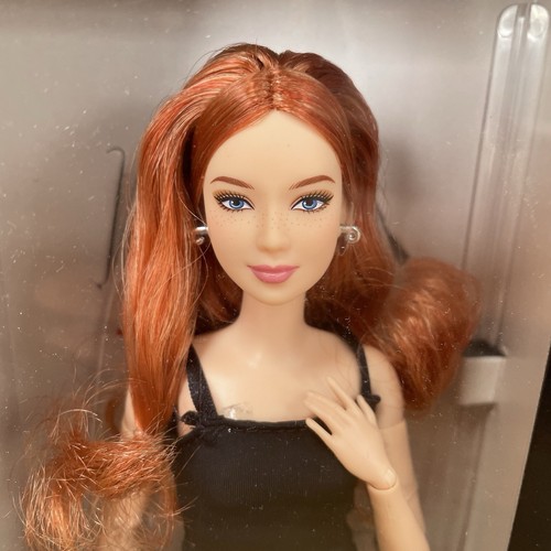 Barbie Signature 2025 BARBIE BASICS Doll MODEL 04 Redhead, Kayla/Lea, MTM #JBH74 - Picture 4 of 17