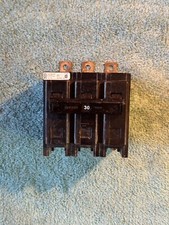 Eaton QuickLag 30A Trip Circuit Breaker 3 Pol...