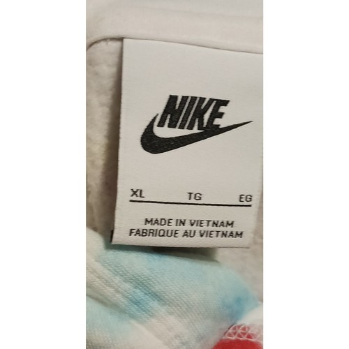 Nike Sportswear Club Big Kids Tie Dye Hoodie and shorts set in size X-Large. - Picture 5 of 8