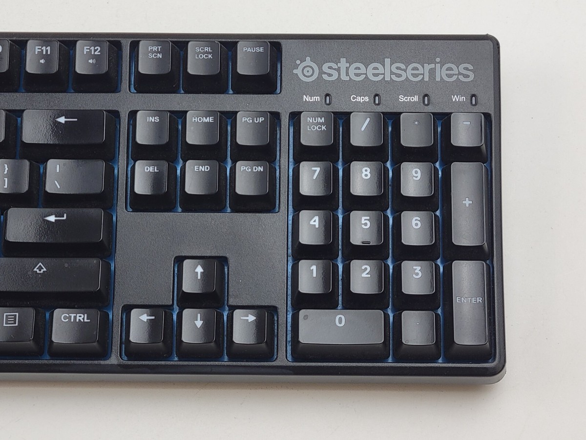 SteelSeries Apex M400 (64555) (KB-00005) USB Wired Gaming Keyboard