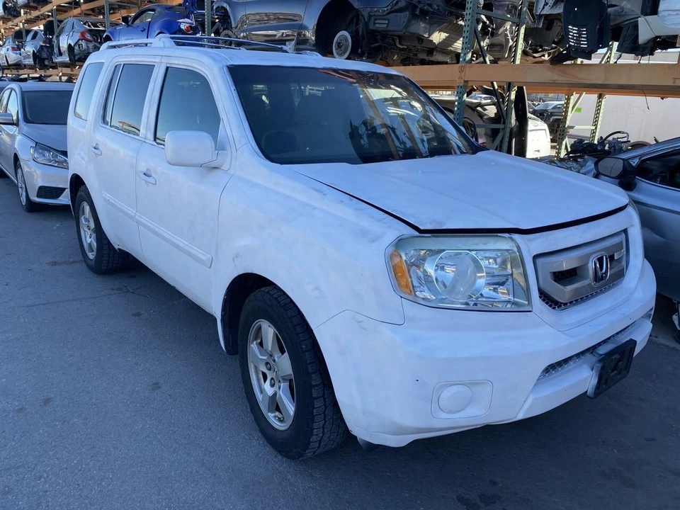 Used Tire Pressure Monitoring System (TPMS) Control Mod fits: 2009 Honda Pilot S - Image 2 of 4