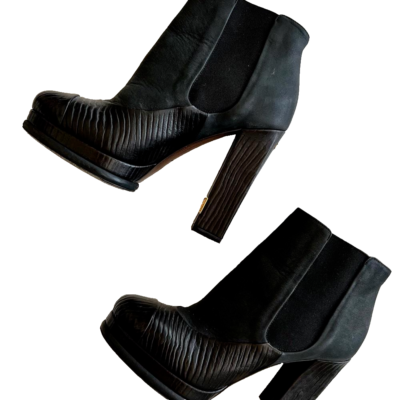 Chanel Interlocking CC Logo Boots. Size 40C | eBay