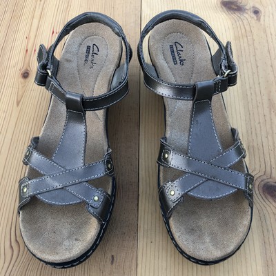 clarks sandals comfort