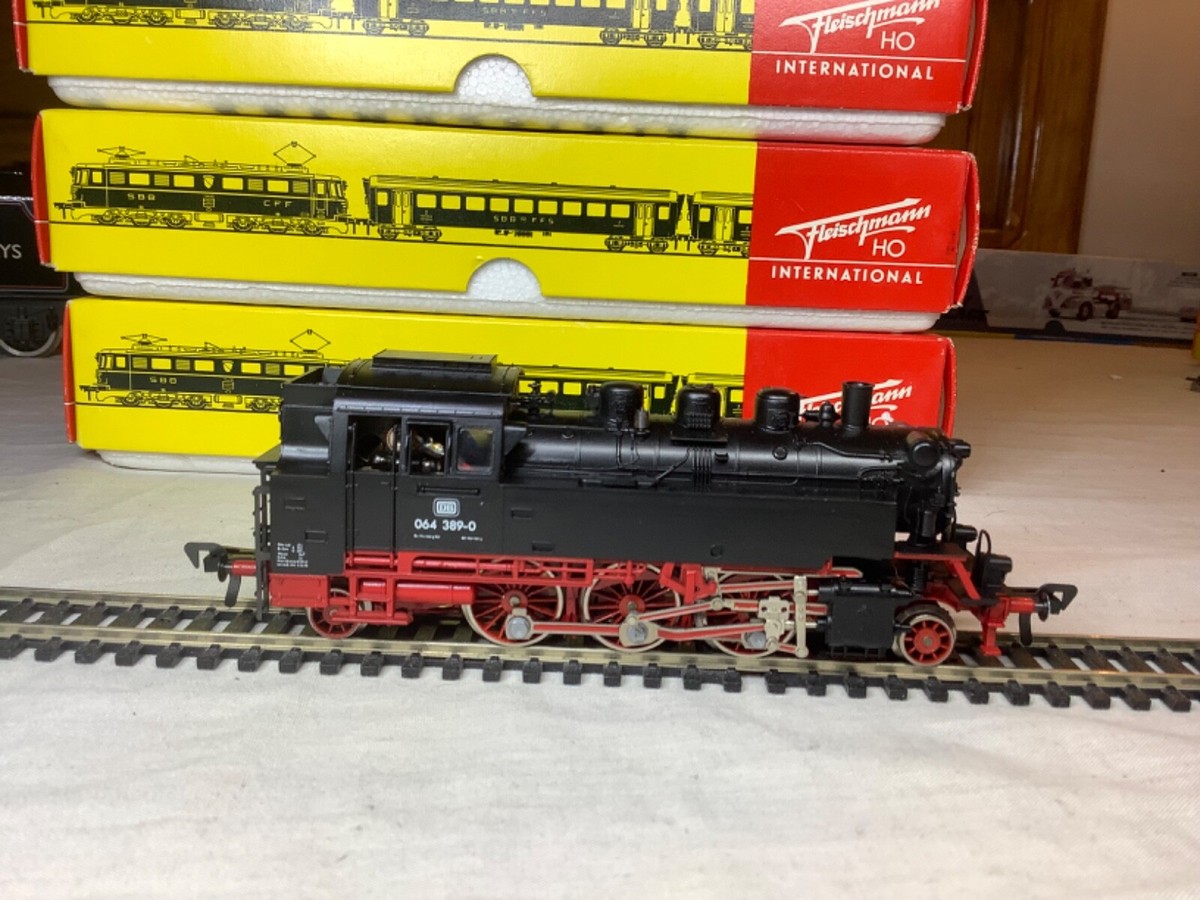 FLEISCHMANN. 蒸気機関車 4064 長期保管品