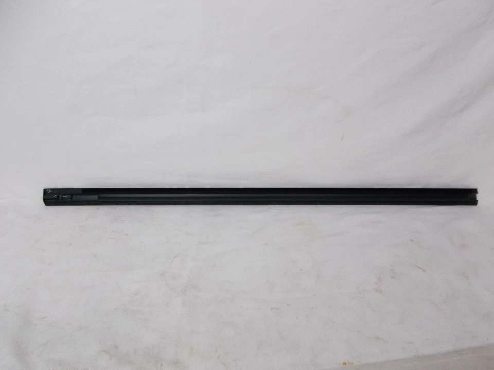 Fits; Saab GMC Chevrolet Front LH Door Outer Belt Moulding OE NOS 15129772 Foto 4 de 4