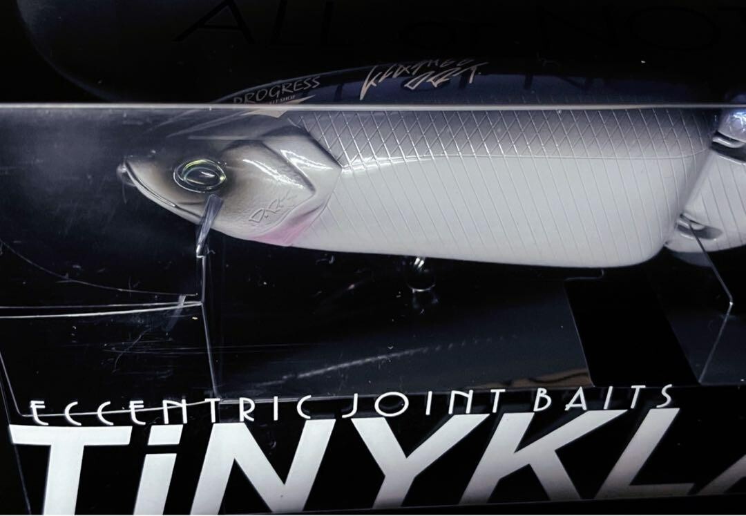 DRT TiNY KLASH Low Floating H.M.N.GRAY Japanese Fishing Lure Swimbait From Japan - Image 3