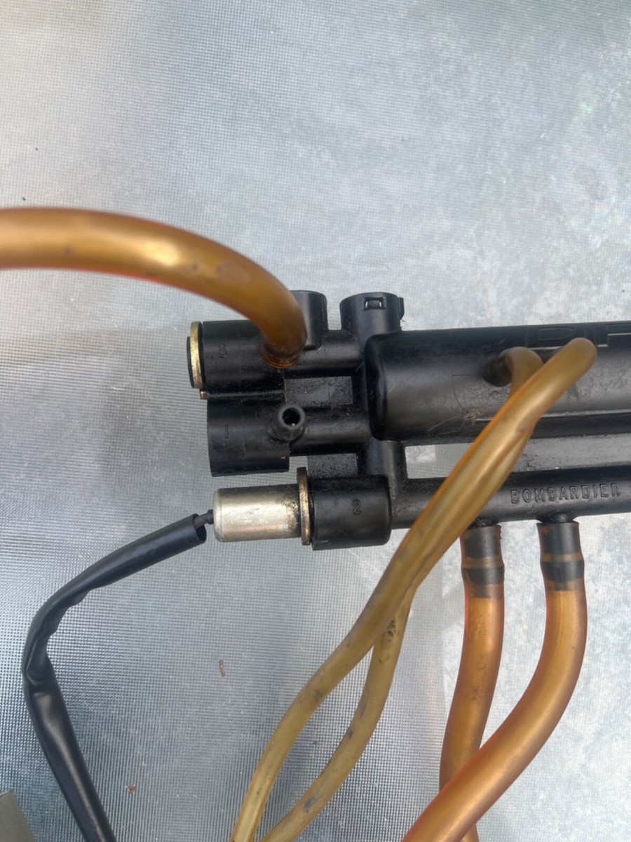 Ski-Doo 2003 DPM Pressure Manifold 512059634 MXZ Grand