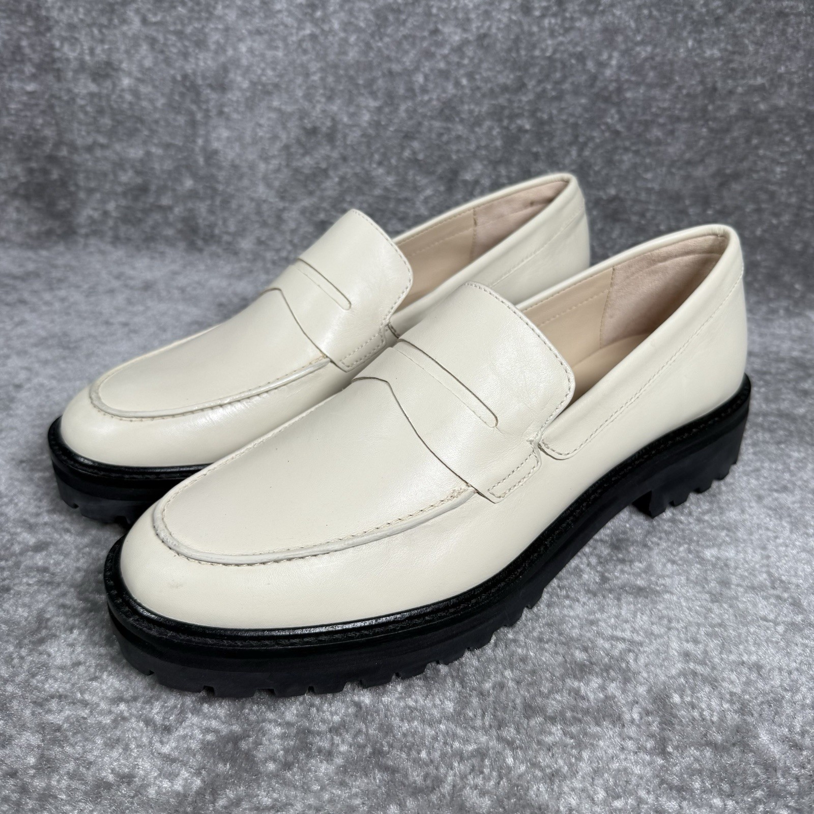 SAOLA Mocassino EVERLANE The Lug Sole 9 5 grosso pergamena crema avorio pelle plateau