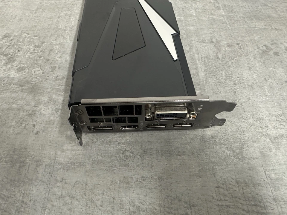 MSI Aero NVIDIA GeForce GTX1080 Graphics Card- Excellent condition  - Image 4 of 4