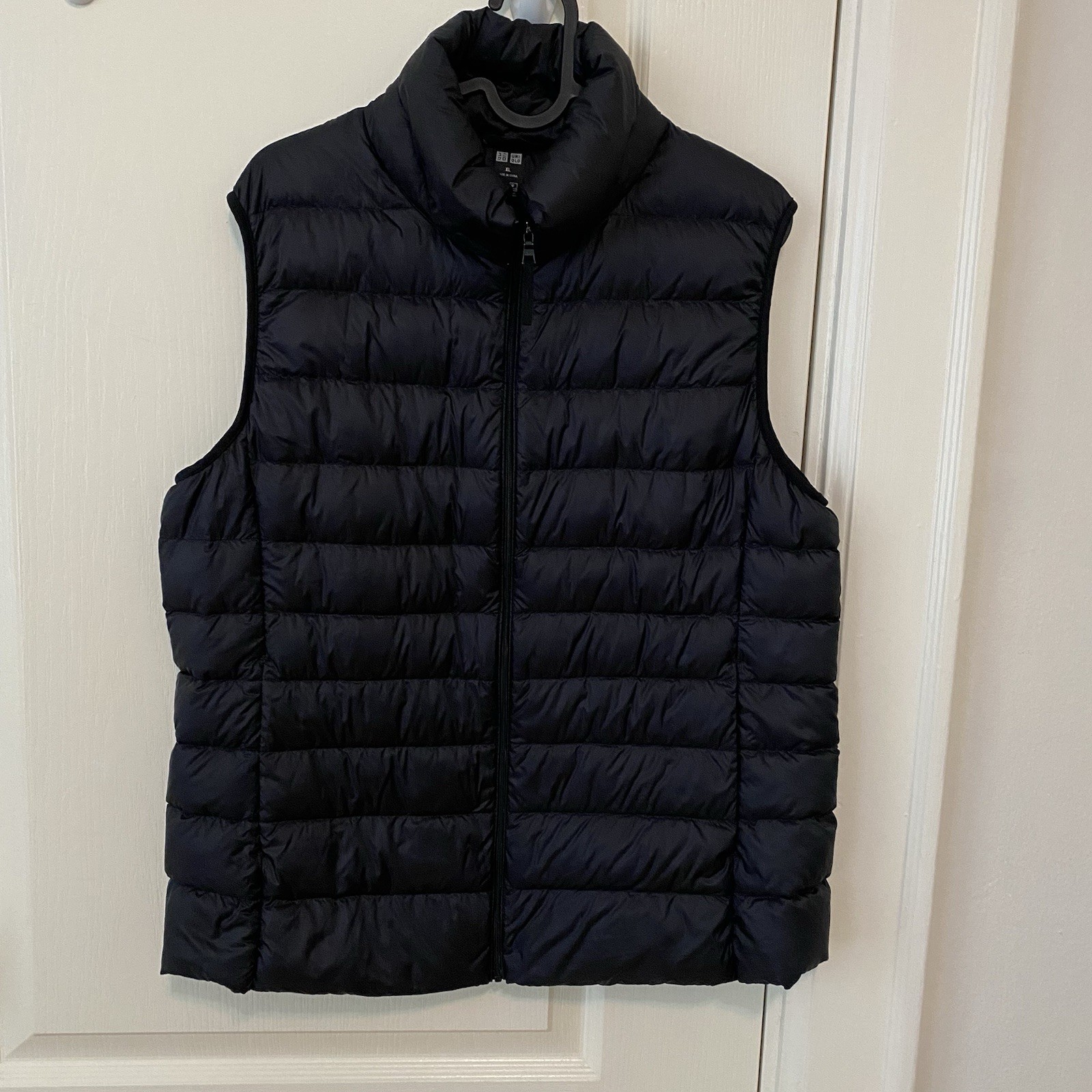 Uniqlo Ultra Light Down Lightweight Quilted Zip Black Puffer Vest Women's XL thumbnail 2