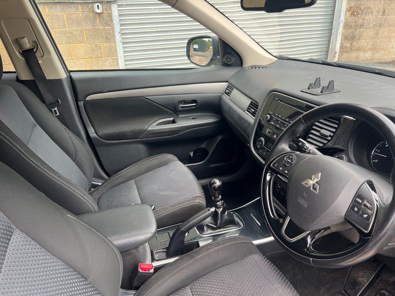 2017 Mitsubishi Outlander, photograph 15