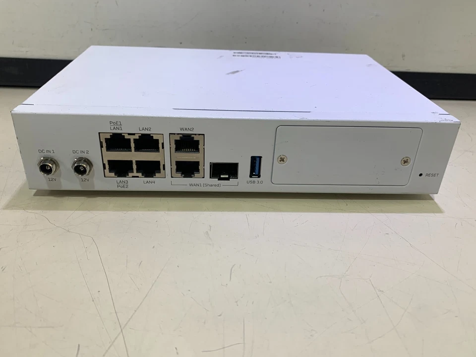 SOPHOS RED 60 ETHERNET SECURITY APPLIANCE 10/100/1000 SD-RED-60 - NO AC ADAPTER - Image 3 of 4