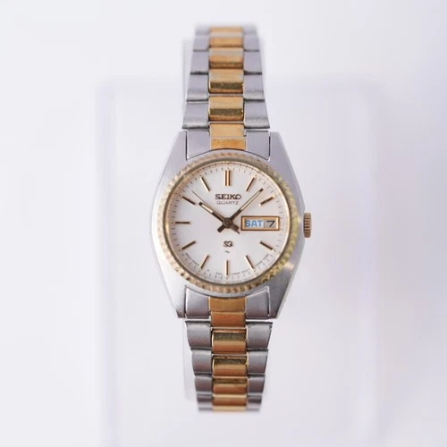 Vtg Seiko Ladies Day Date White Dial Two Tone 24mm Fluted Quartz Watch 6.25"
