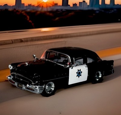 Maisto Special Edition 1955 Buick Century Highway Patrol 1:26 Scale Diecast