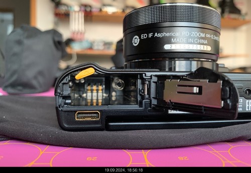 Nikon 1 V3 Systemkamera Tadelloser Zustand! - Bild 6 von 22