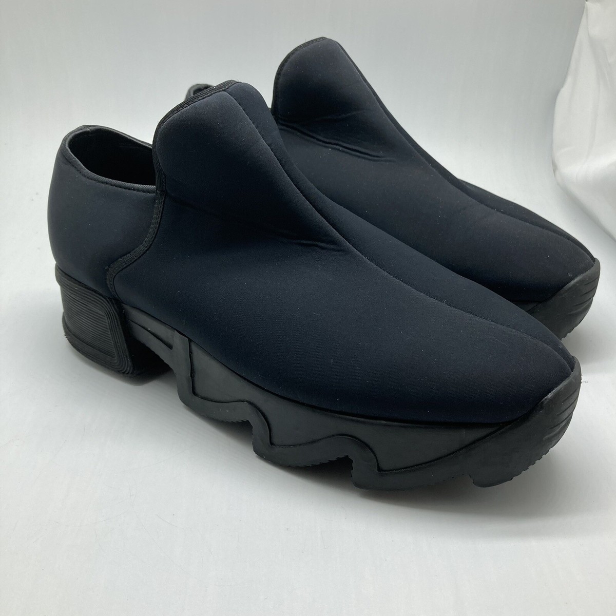 IRI NYC Black Low Top Sneaker iRi NYC WES I Black Outline Low Top Sneakers | Mercari main image 4