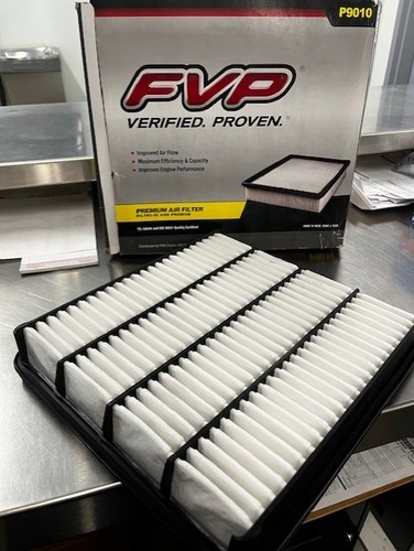 TOYOTA & LEXUS ENGINE AIR FILTER 17801-0S010, 17801-YZZ15 - Picture 2 of 3