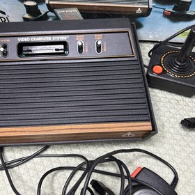 ATARI CX-2600 VIDEO COMPUTER SYSTEM 1980 Original Box Tested Works Very Clean