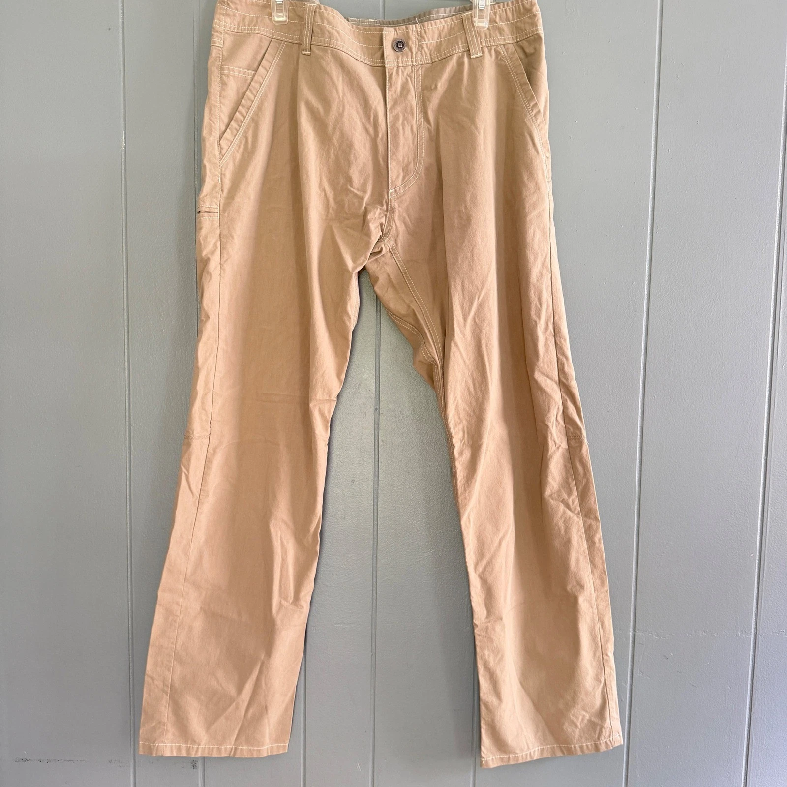 Kuhl SLAX Mens 36x32 Khaki Straight Leg Chino Pants Style 5090 Gorpcore Hiking