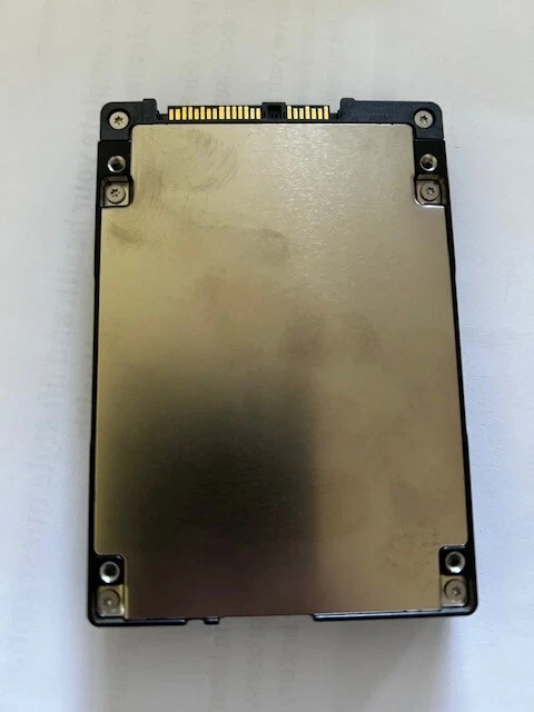 Seagate Nytro 3332 3.84TB SAS 12Gb/s 2.5in ENT SSD XS3840SE70084 - Image 2 of 2