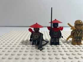 LEGO Ninjago: Stone Army Scout & Warrior+ Golden Lloyd minifigs only from 70505