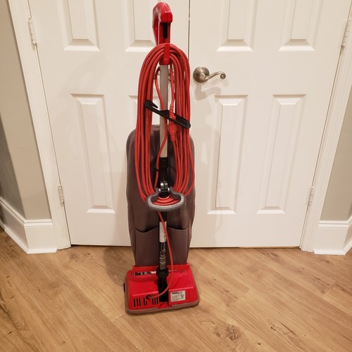 Oreck Commercial Upright Bagged Vacuum Cleaner, Lightweight, 40ft Power Cord,... - Picture 6 of 11