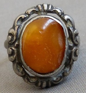 ANTIKER/ VINTAGE HONIG BERNSTEIN RING AUS 800er SILBER