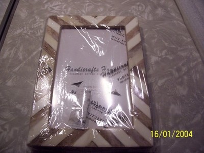 Handicrafts Home Handmade Chevron Mosaic Picture Frame New In Box