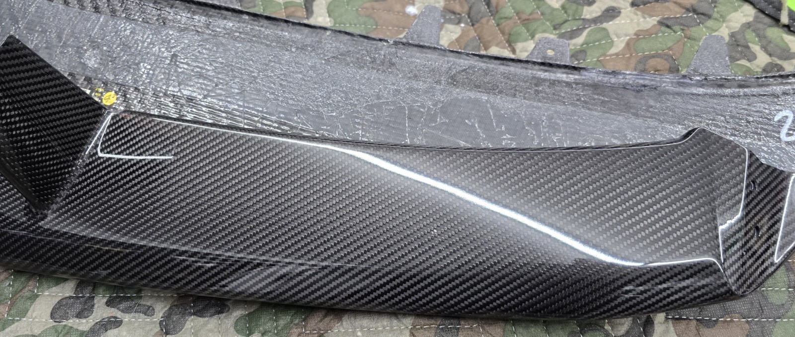 LAMBORGHINI URUS CARBON FRONT LOWER SPLITTER 4ML807059A Bumper Performante 