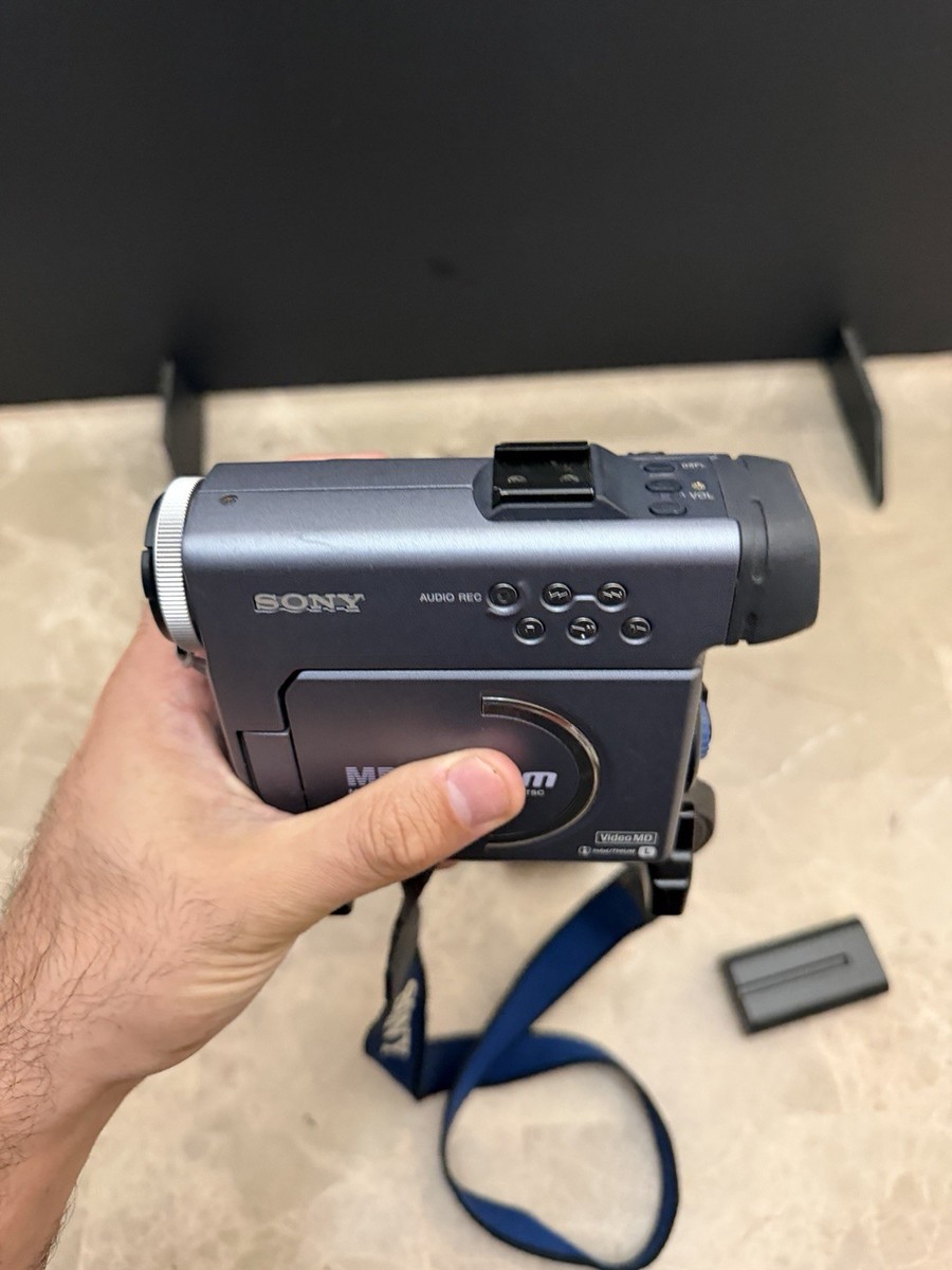Sony DCM-m1 MD Minidisc Discam Camcorder Handycam Working Has Some