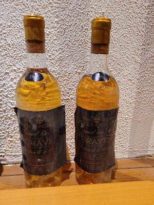 2 Flaschen 66er Mähler-Besse Grand Vin Sec Graves Selection de la Maison 1966