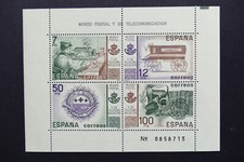 Spain Michel Number 2528-2529 Block 24 Mint ( Aj 415)