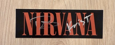 Dave Grohl & Krist Novoselic Signierter Nirvana Sticker Autogramme Foo Fighters