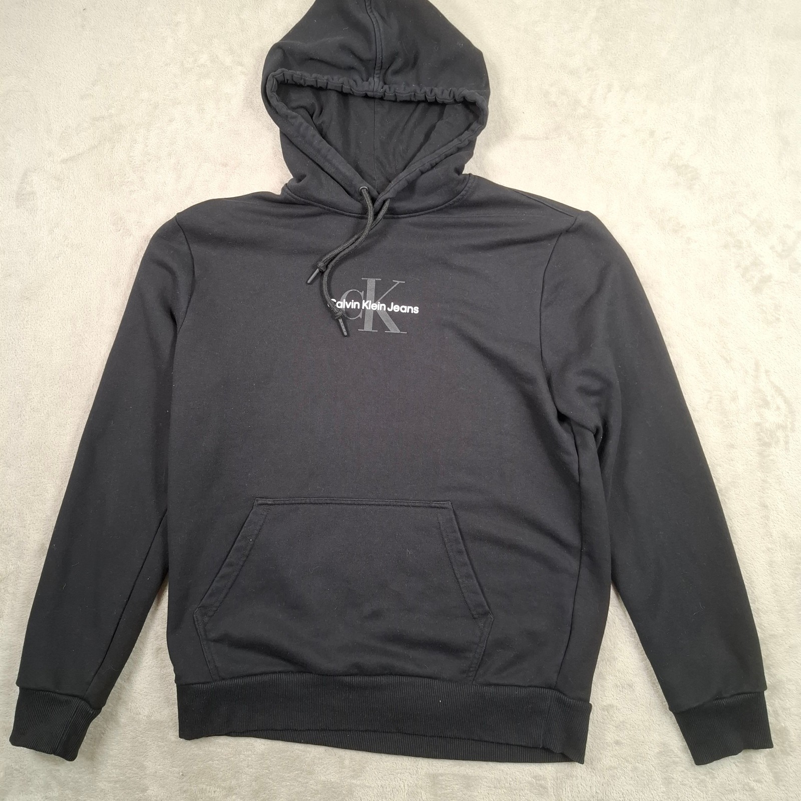 Sudadera con Capucha Calvin Klein Para Hombre Mediana Negra Logo CK Informal Pullover Senderismo