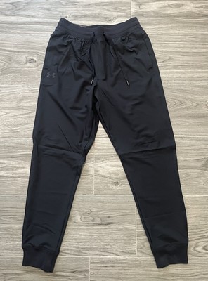 Under Armour Sportswear Woven Jogger Pants Black Men's Size Medium NWT Authentic