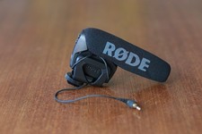 Rode VideoMic Pro Shotgun mic / wired professional microphone