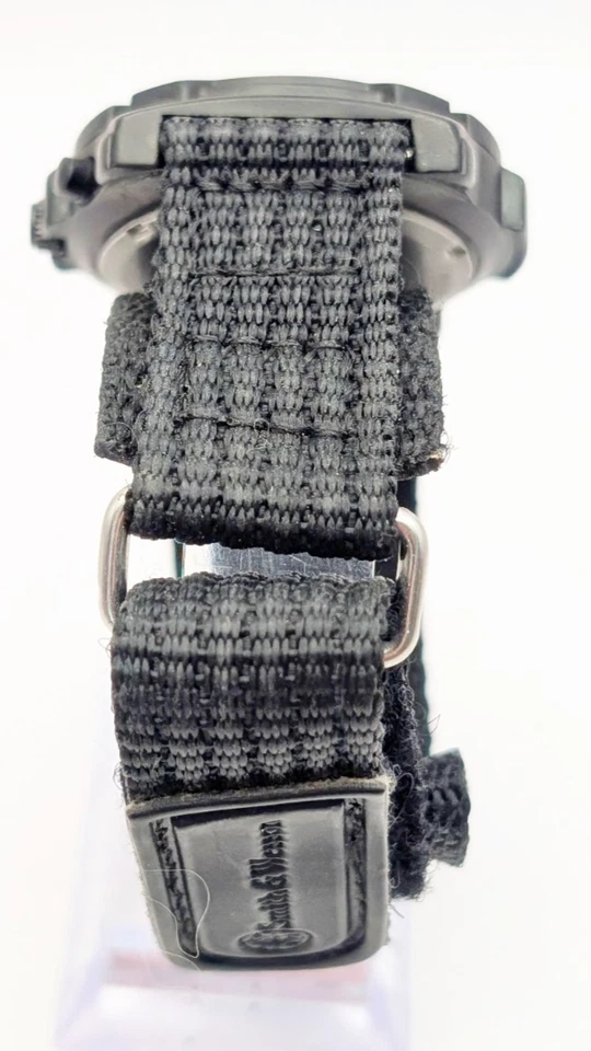 Reloj Smith & Wesson Negro Hombre Lawman Lume WR Mantiene Hora/Fecha Batería Nueva Foto 4 de 4