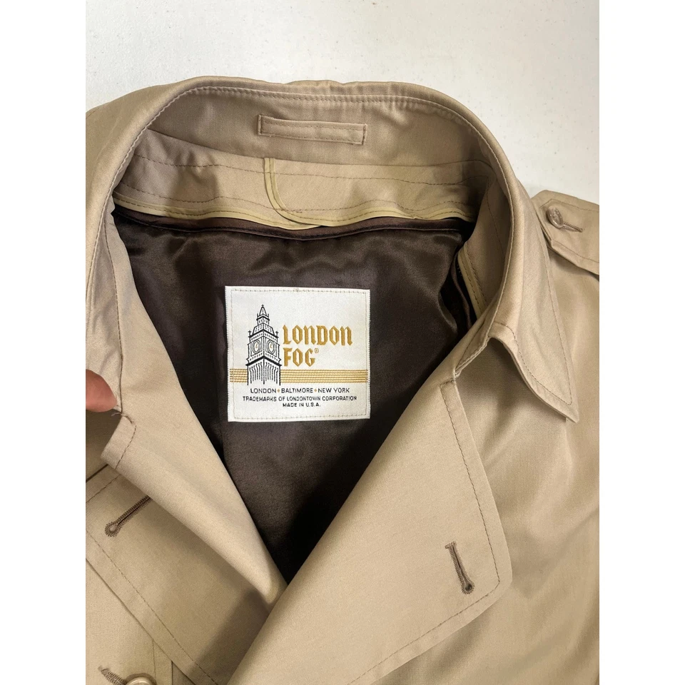 London Fog Classic Tan Double Breasted Trench Coat with Belt Men 44 Long - Image 4 of 4