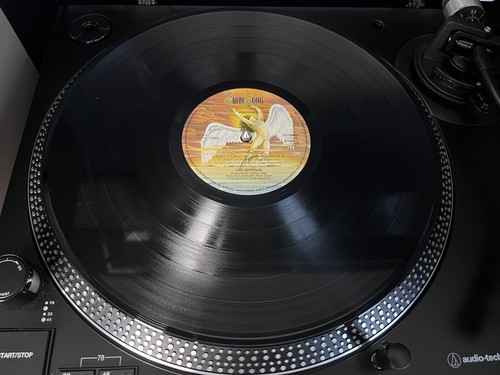 Led Zeppelin Presence Netherlands 1976 Embossed Sleeve Vinyl Ex/VG+ - Picture 16 of 16