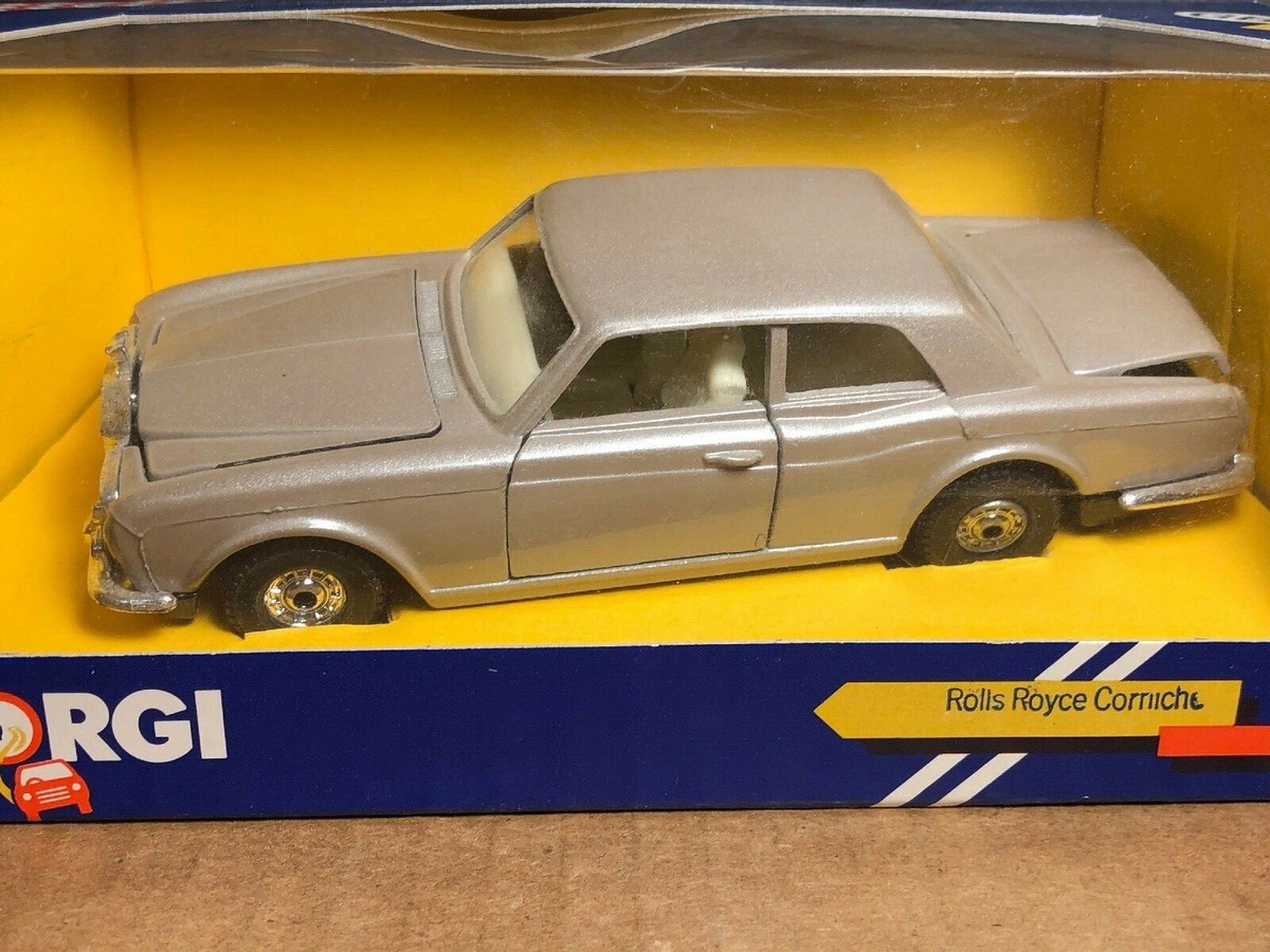 Corgi | #C279/2 | Rolls Royce Corniche | Light Tan | Diecast