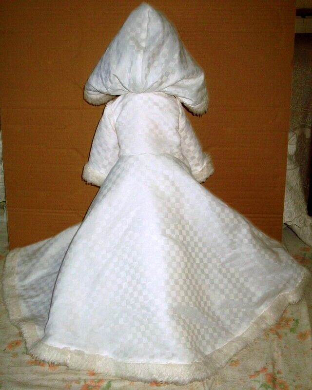 Foto 3 di 15