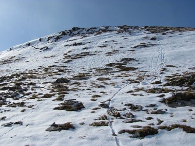 Photo 6x4 Sun wheels Beinn Bheag/NH0871 Snow falling off melting drifts  c2010