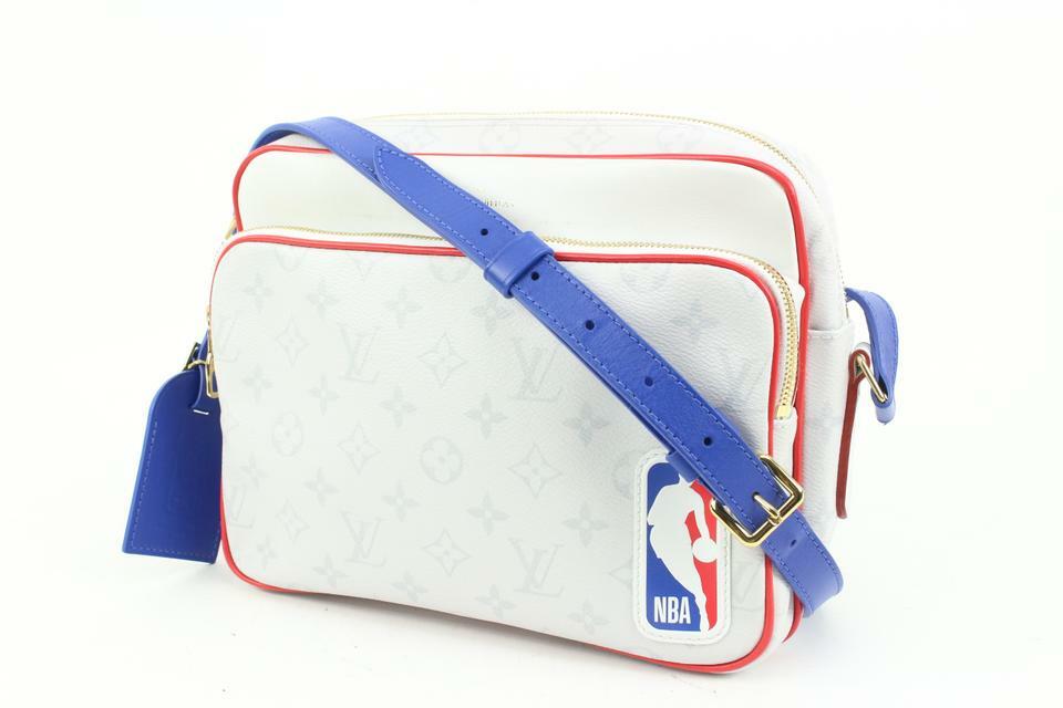 Louis Vuitton LV x NBA White Monogram Antartica Nile Messenger Bag 93l –  Bagriculture