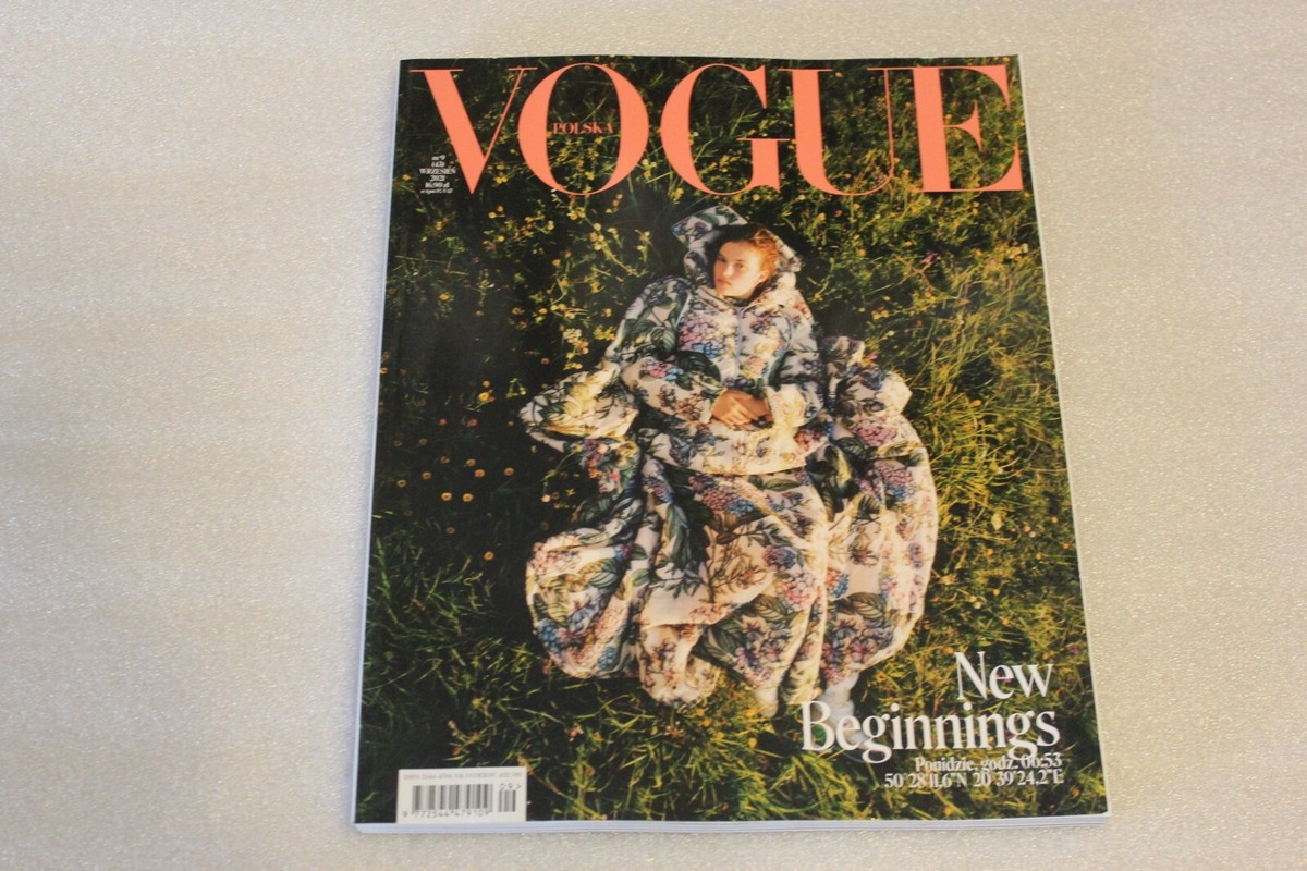 Vogue Polska POLAND 9/2021 - New Magazine version 2 | eBay