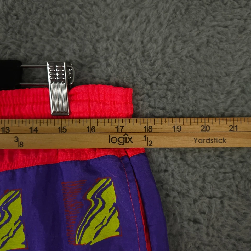 Shorts Umbro Masculino Antigo M Laranja Neon Roxo Federação Internacional de Futebol Areia - Imagem 4 de 4