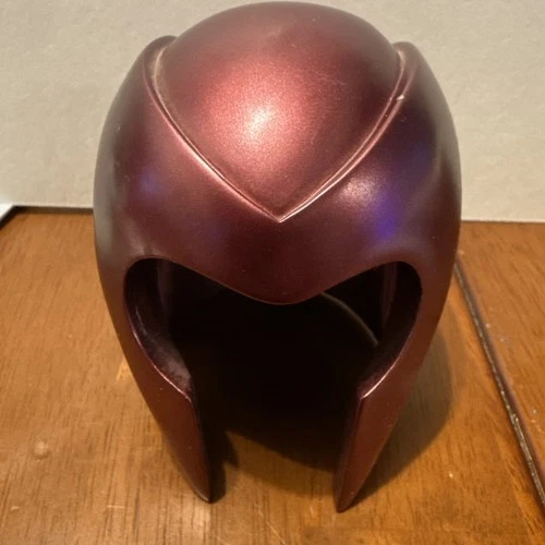 Vintage Magneto's Helmet Display and Stand 2000 Marvel X-Men CCG Collectible